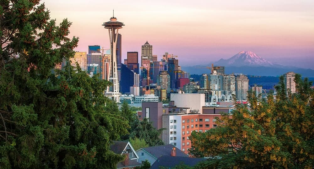 Summer cityscape view of Seattle, Washington.