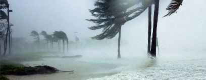 hurricane-storm-on-shoreline